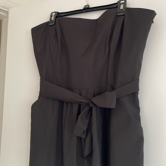 LOFT Dresses & Skirts - Loft Strapless Black Summer Dress.